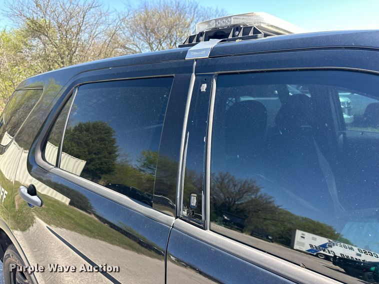 image for item EJ8590 2015 Ford Explorer Police interceptor SUV