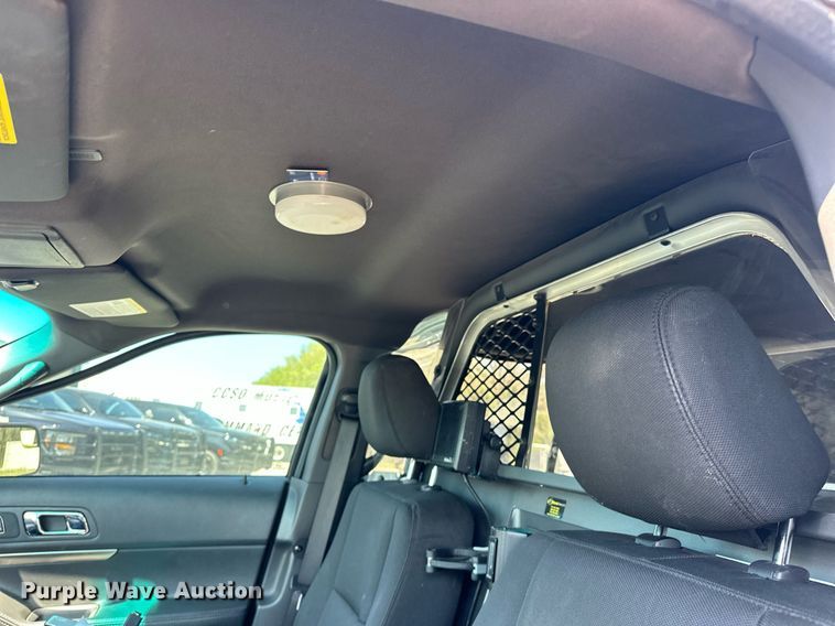 image for item EJ8590 2015 Ford Explorer Police interceptor SUV