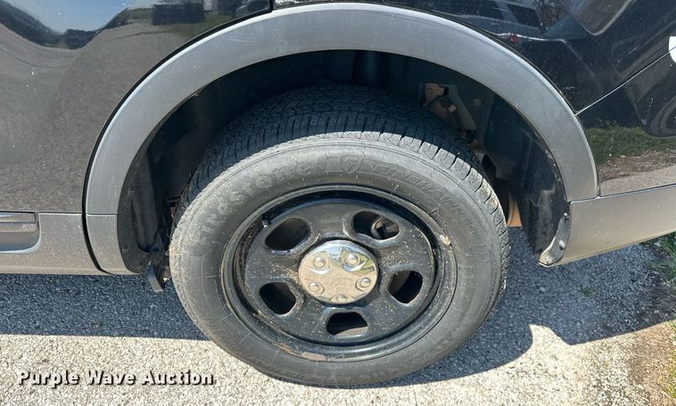 image for item EJ8590 2015 Ford Explorer Police interceptor SUV