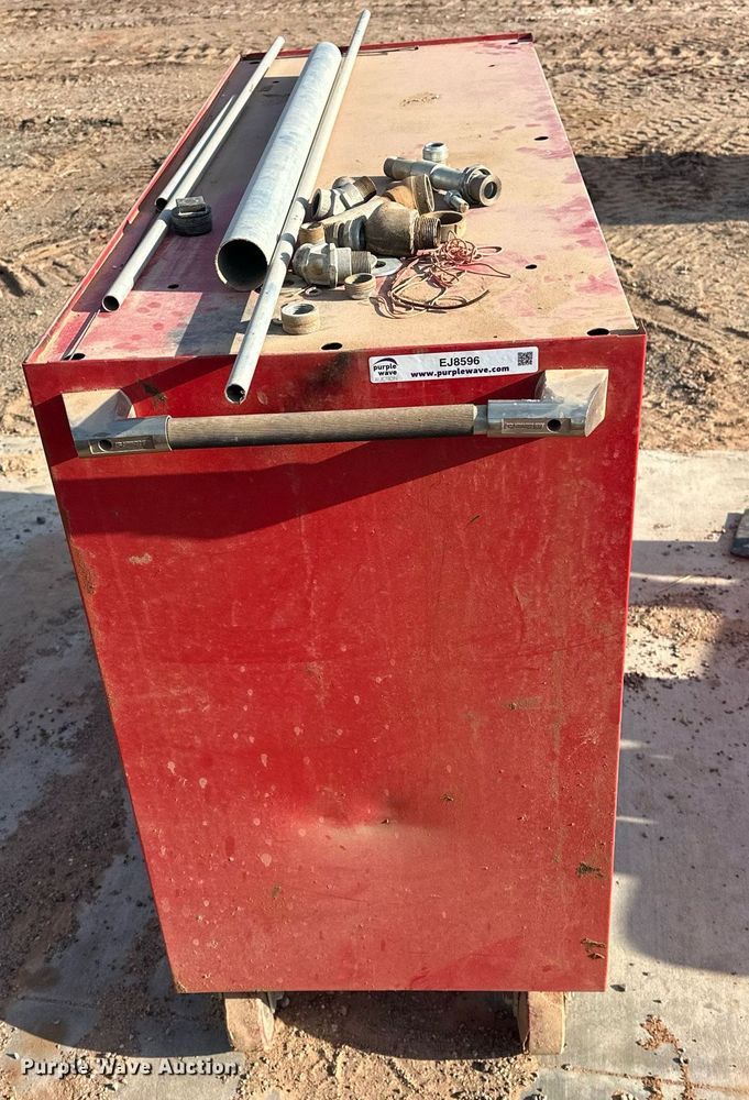 image for item EJ8596 Toolbox