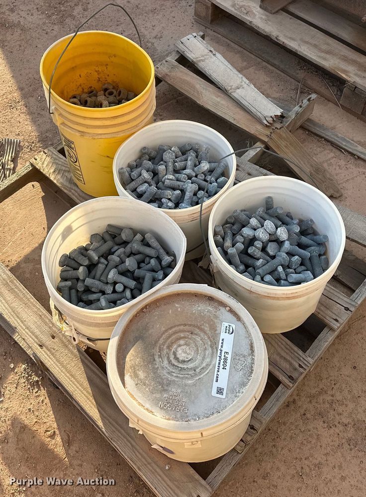 image for item EJ8604 Fasteners