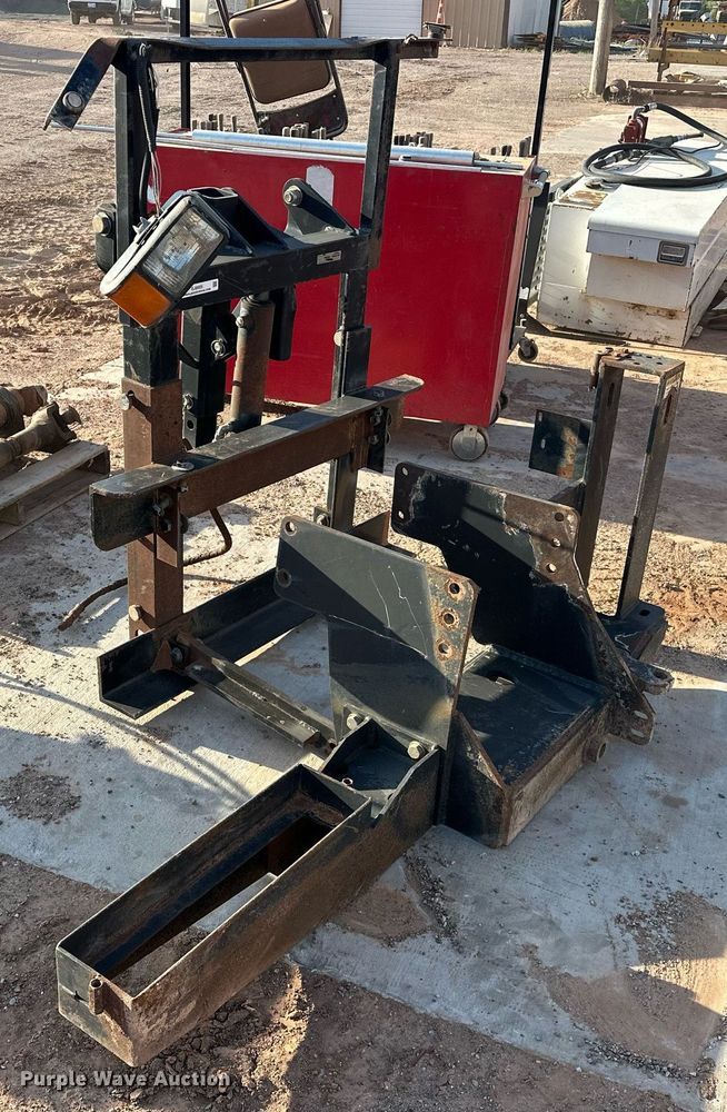 image for item EJ8605 Henderson 83934 snow plow hitch