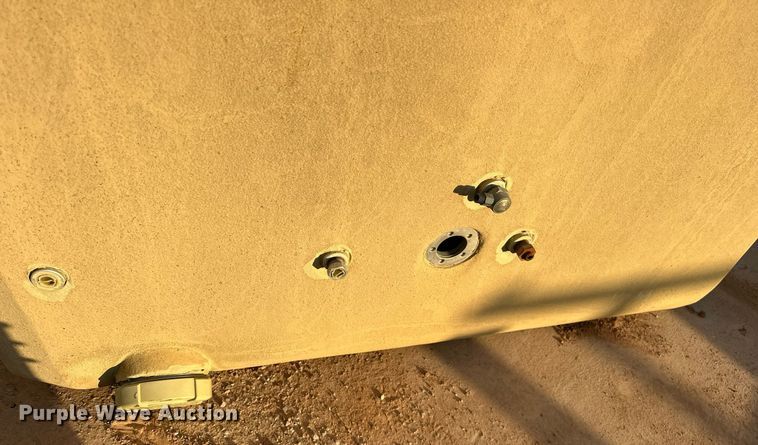 image for item EJ8606 Tank