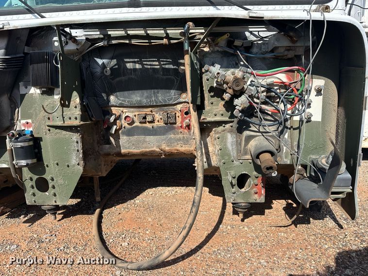 image for item EJ8608 1991 Freightliner M915A2 semi truck cab