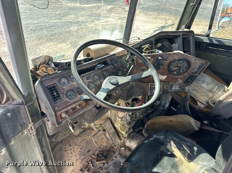image for item EJ8608 1991 Freightliner M915A2 semi truck cab