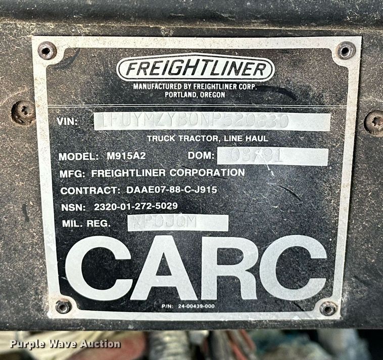 image for item EJ8608 1991 Freightliner M915A2 semi truck cab