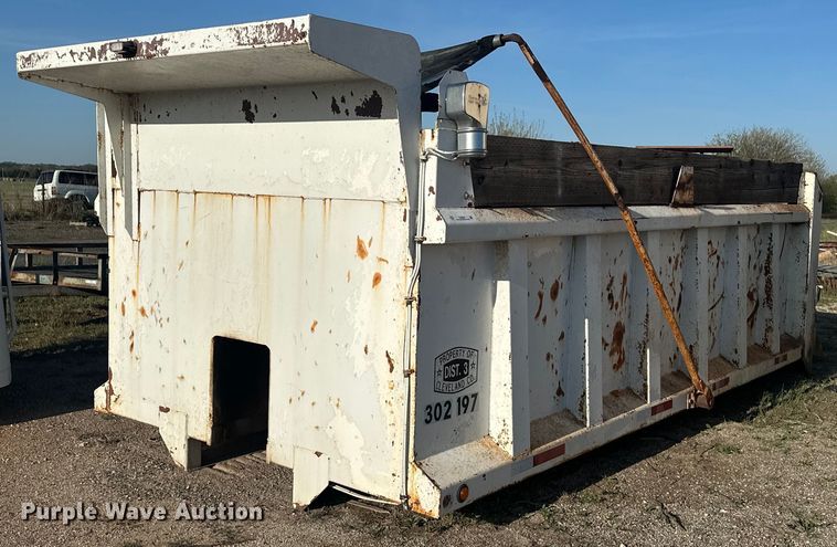 image for item EJ8609 McClain Galion 502F dump bed