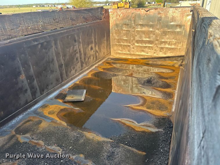 image for item EJ8609 McClain Galion 502F dump bed