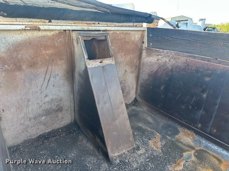 image for item EJ8609 McClain Galion 502F dump bed