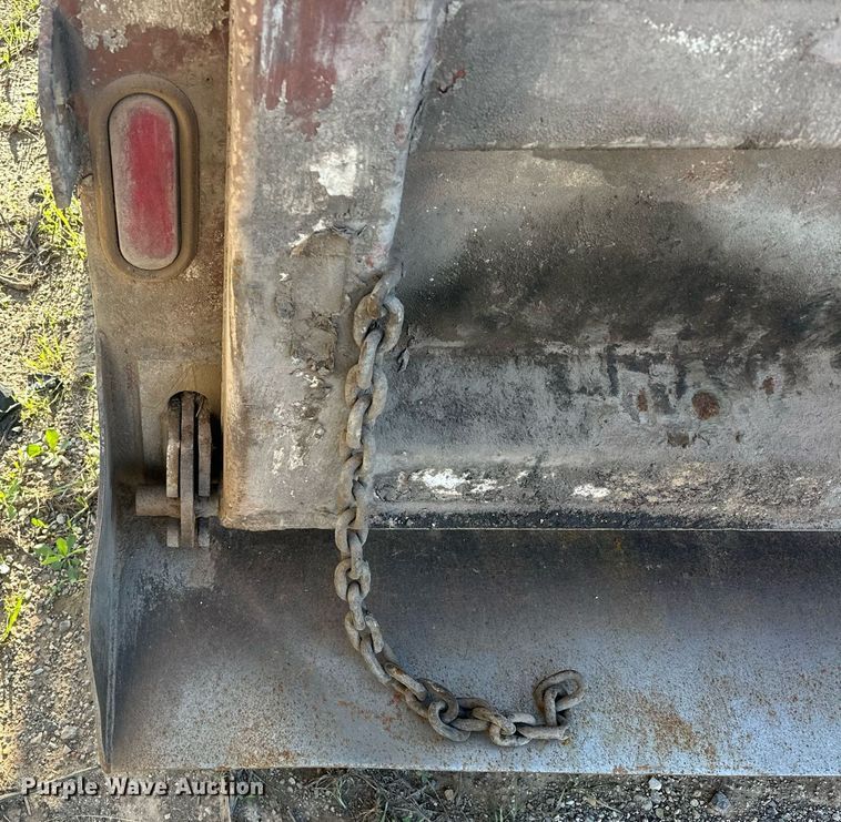 image for item EJ8609 McClain Galion 502F dump bed