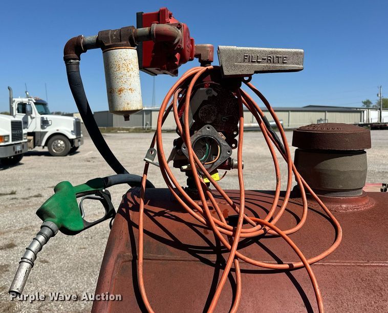 image for item EJ8611 Fuel tank