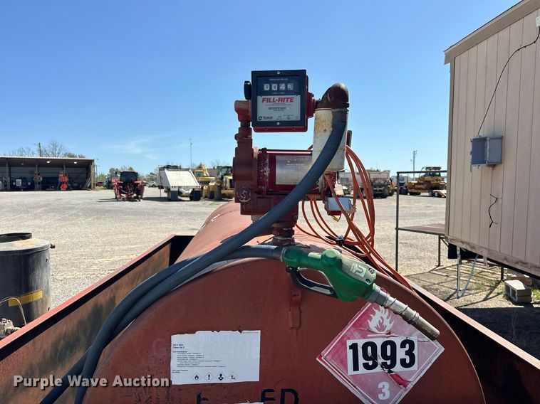 image for item EJ8611 Fuel tank