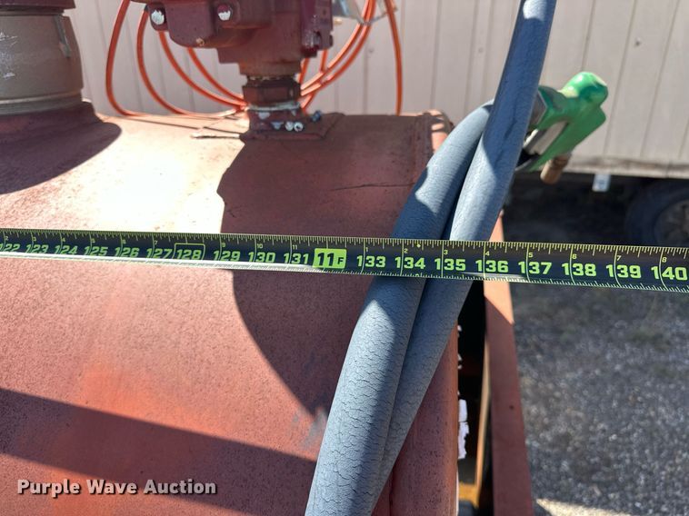 image for item EJ8611 Fuel tank