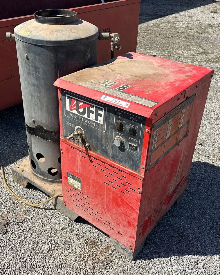 image for item EJ8612 Tuff TNG-353007A pressure washer