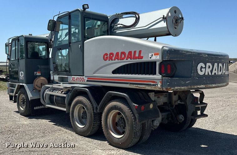 image for item EJ8616 2007 Gradall XL4100 II wheeled excavator