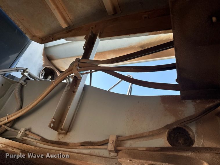 image for item EJ8616 2007 Gradall XL4100 II wheeled excavator