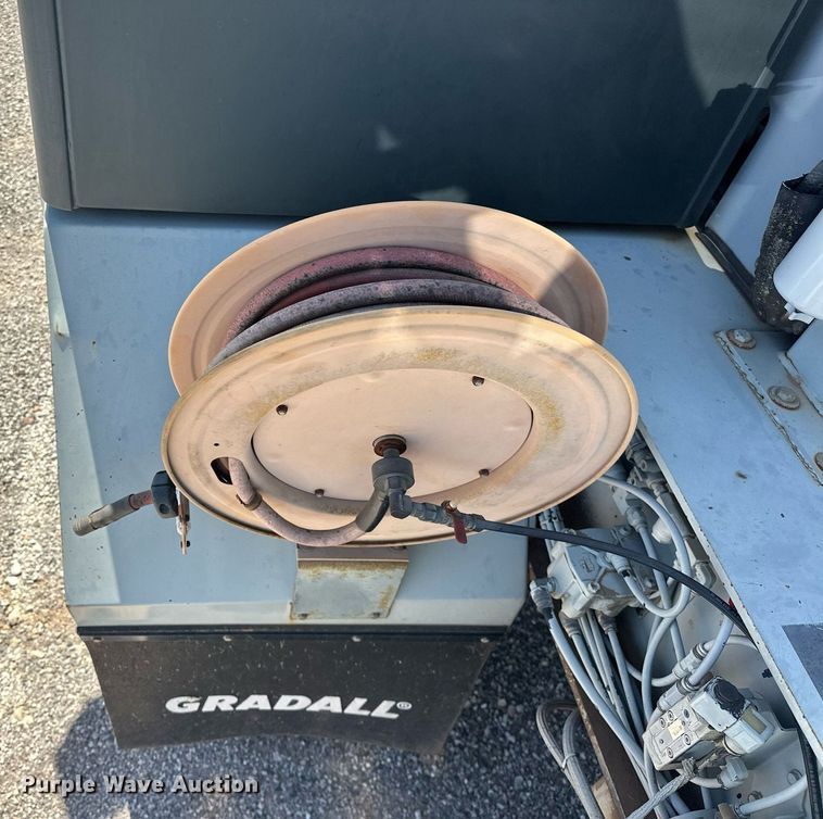 image for item EJ8616 2007 Gradall XL4100 II wheeled excavator