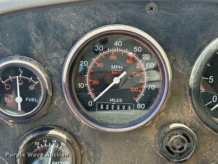 image for item EJ8616 2007 Gradall XL4100 II wheeled excavator