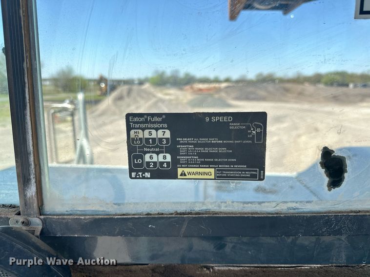 image for item EJ8616 2007 Gradall XL4100 II wheeled excavator