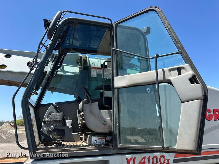 image for item EJ8616 2007 Gradall XL4100 II wheeled excavator