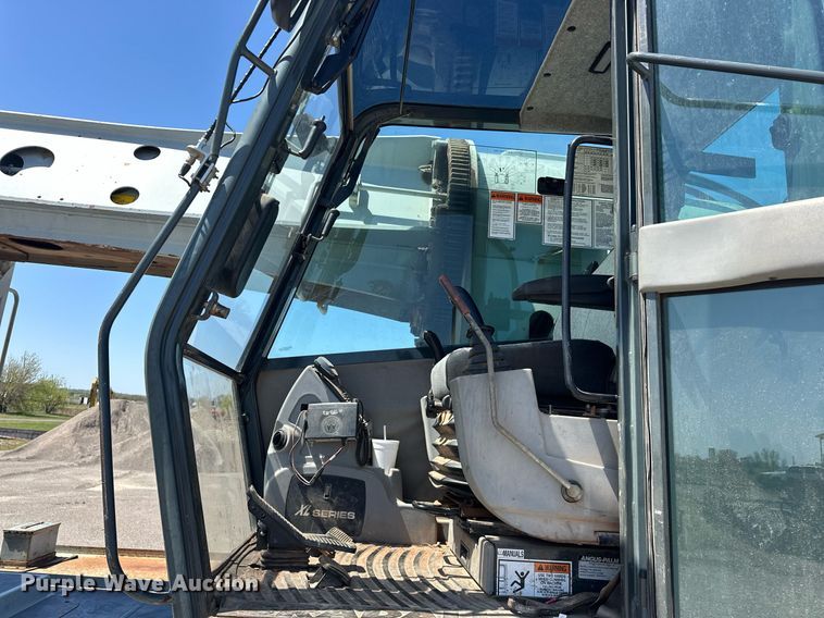 image for item EJ8616 2007 Gradall XL4100 II wheeled excavator