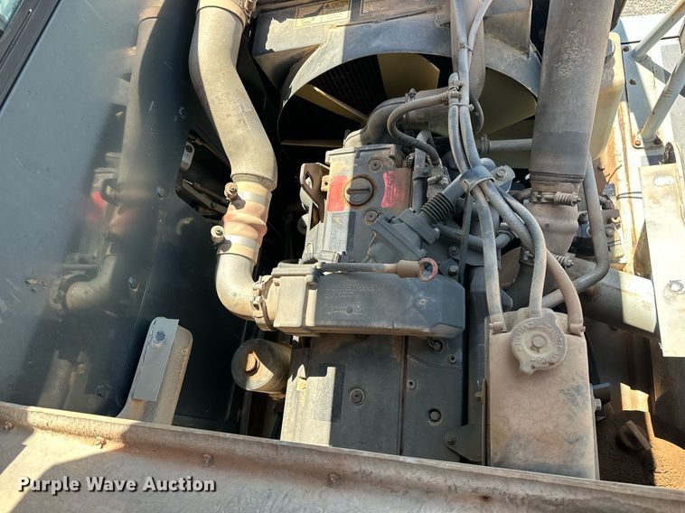 image for item EJ8616 2007 Gradall XL4100 II wheeled excavator