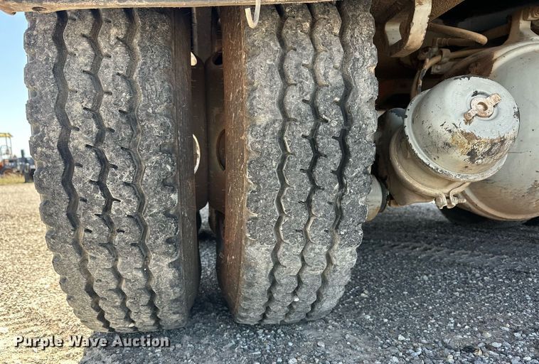 image for item EJ8616 2007 Gradall XL4100 II wheeled excavator