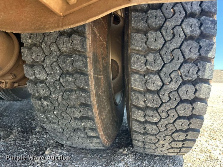 image for item EJ8616 2007 Gradall XL4100 II wheeled excavator