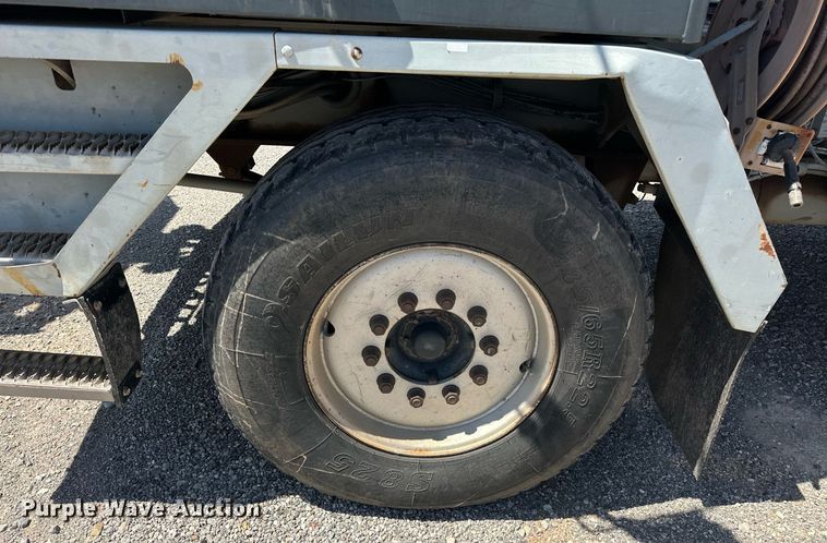 image for item EJ8616 2007 Gradall XL4100 II wheeled excavator