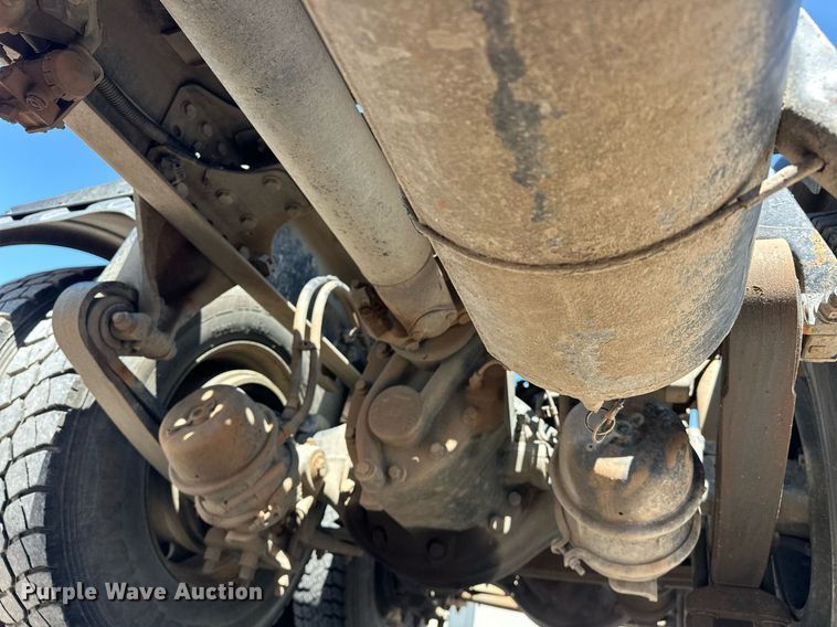 image for item EJ8617 2015 Freightliner Coronado semi truck