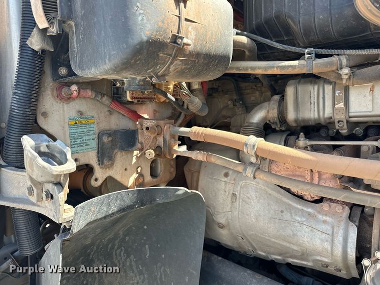 image for item EJ8617 2015 Freightliner Coronado semi truck