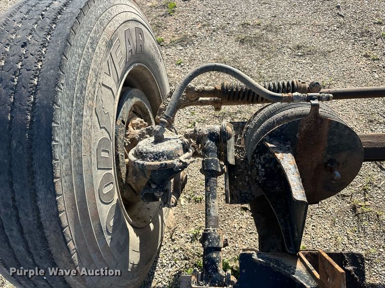 image for item EJ8619 Watson & Chalin 100065-200 pusher axle