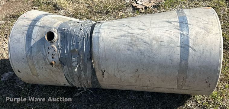 image for item EJ8620 Fuel tank