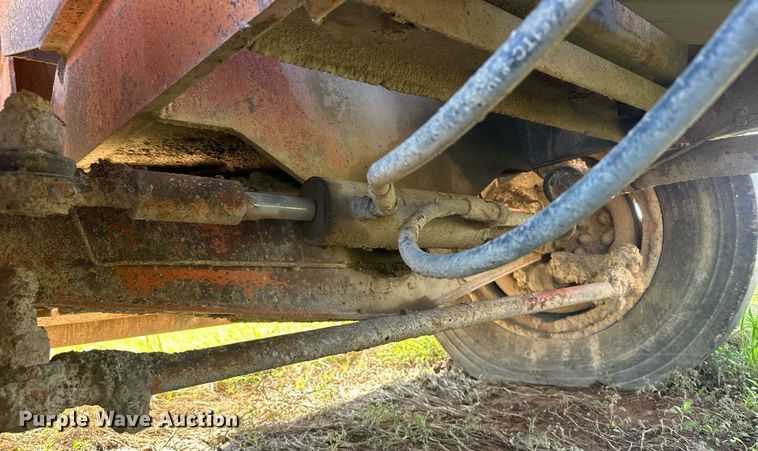 image for item EJ8622 Etnyre chip spreader