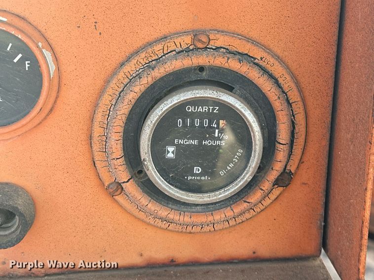 image for item EJ8622 Etnyre chip spreader