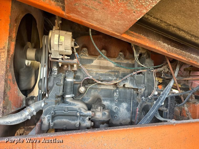 image for item EJ8622 Etnyre chip spreader