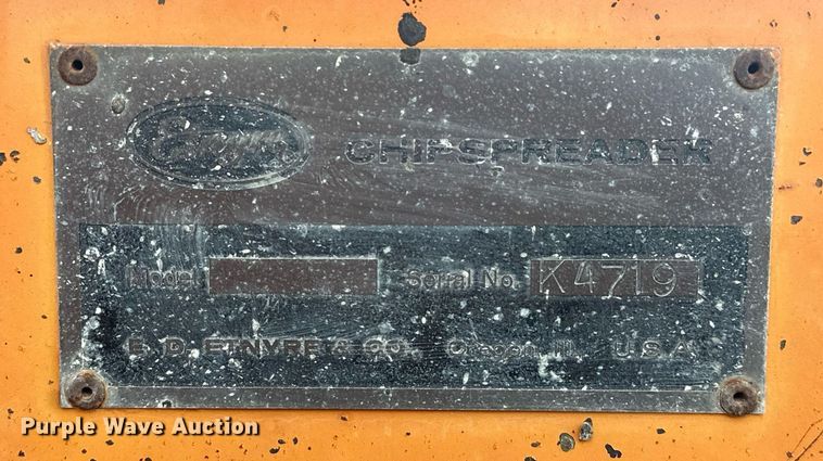 image for item EJ8622 Etnyre chip spreader