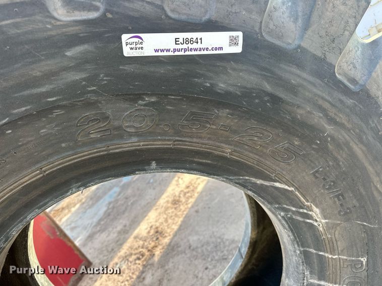 image for item EJ8641 Power King Industrial Grip 20.5-25 tire