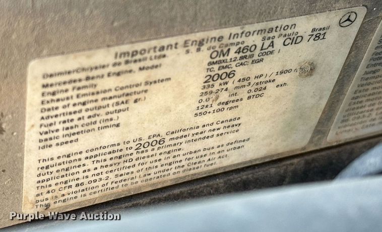 image for item EK0543 2006 Freightliner Business Class M2 semi truck