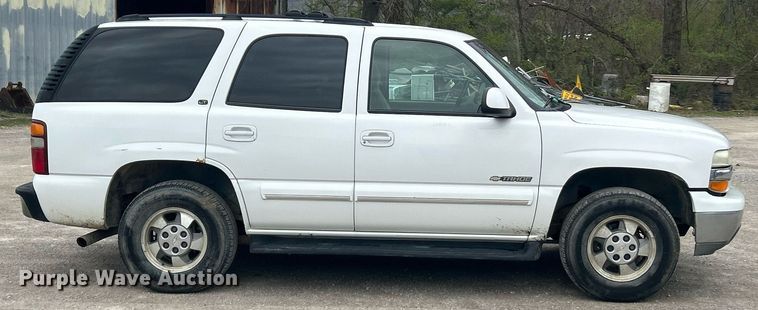 image for item EK2810 2003 Chevrolet Tahoe SUV