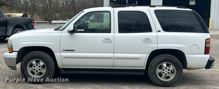 image for item EK2810 2003 Chevrolet Tahoe SUV