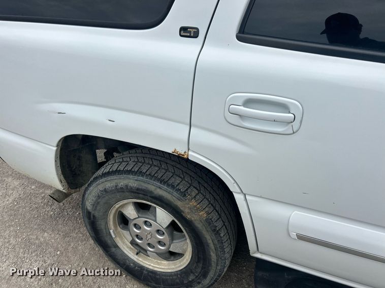 image for item EK2810 2003 Chevrolet Tahoe SUV