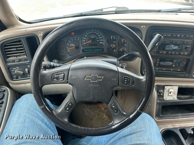 image for item EK2810 2003 Chevrolet Tahoe SUV