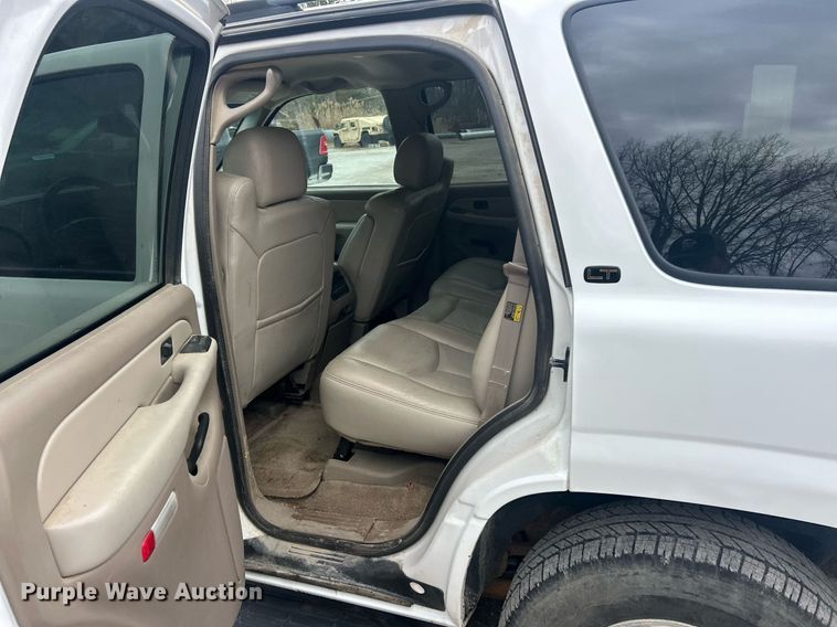 image for item EK2810 2003 Chevrolet Tahoe SUV