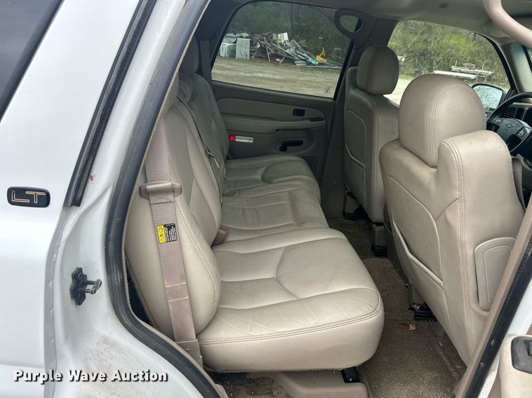 image for item EK2810 2003 Chevrolet Tahoe SUV