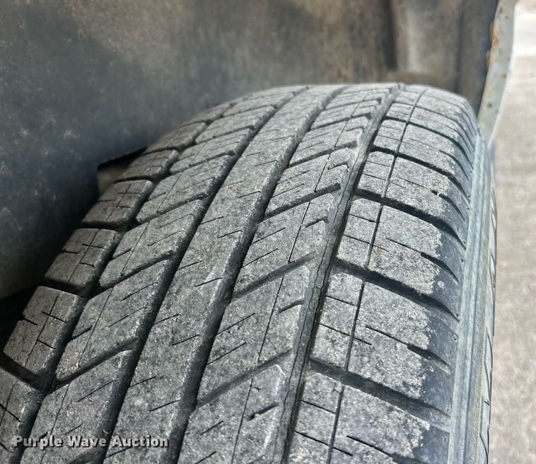 image for item EK2810 2003 Chevrolet Tahoe SUV