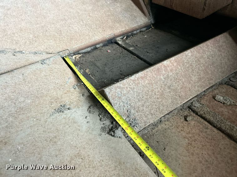 image for item EK2812 Blew-Knox PF-35 paver