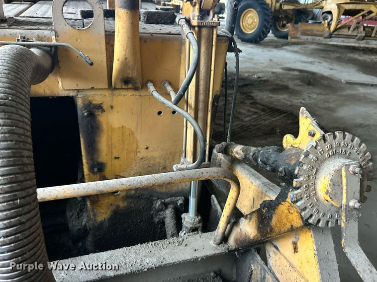 image for item EK2812 Blew-Knox PF-35 paver