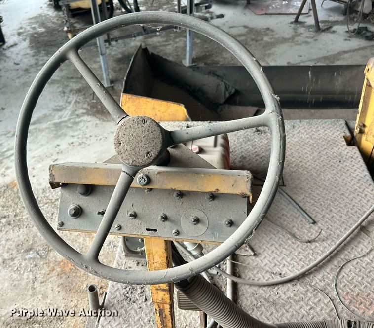 image for item EK2812 Blew-Knox PF-35 paver