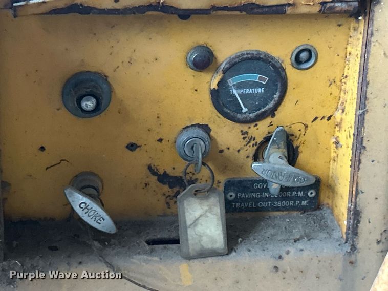 image for item EK2812 Blew-Knox PF-35 paver